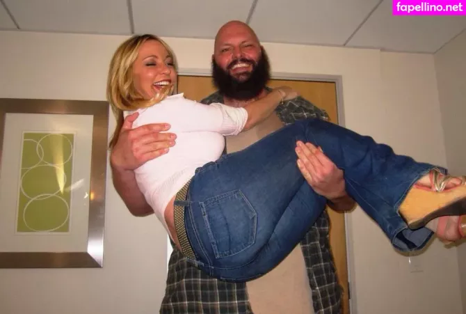 Tara Strong OnlyFans Thumbnail #woNdWSnVAY