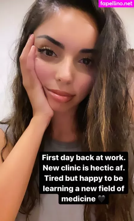 Tara Yazdi OnlyFans Thumbnail #0odTHDX5py