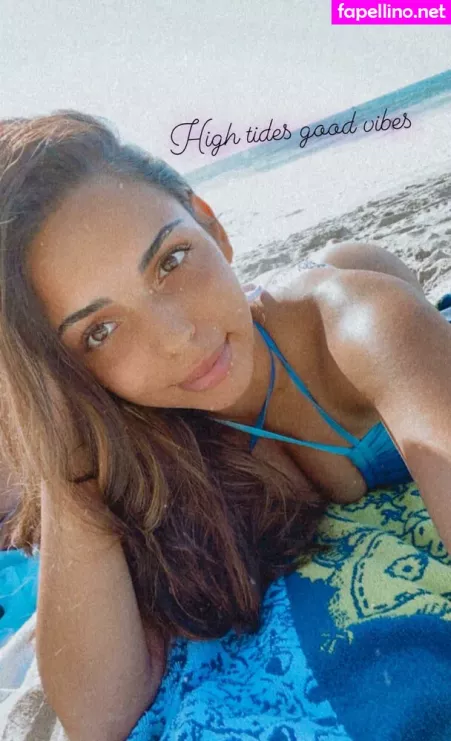 Tara Yazdi OnlyFans Thumbnail #ptIs11Pkn8