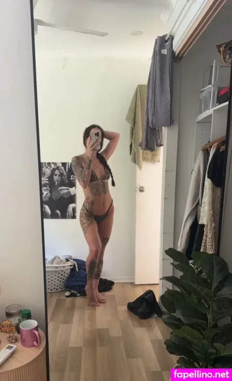 Taragracex OnlyFans Thumbnail #QX1QhoRCh9