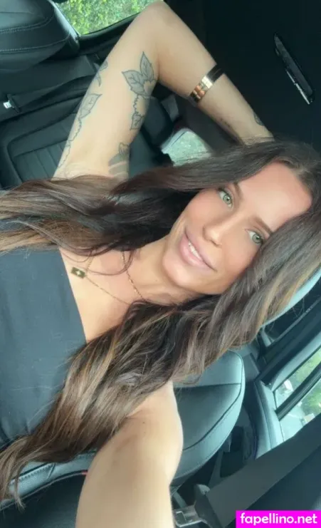 Taragracex OnlyFans Thumbnail #u1RfZ0vbpk