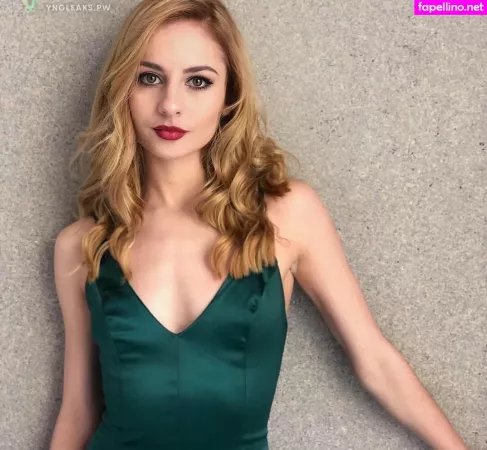 Tarah Kayne OnlyFans Thumbnail #M3YIDWfm7Z