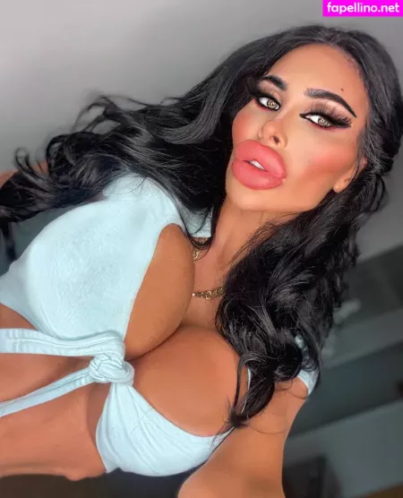 Tarajayn3 OnlyFans Thumbnail #AyO0gBoYDU