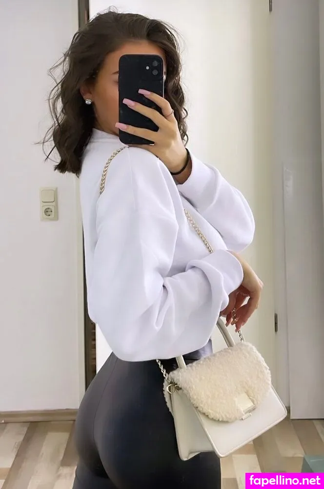 taralosito Nude Leaked OnlyFans Photo #3DAcFjE61w