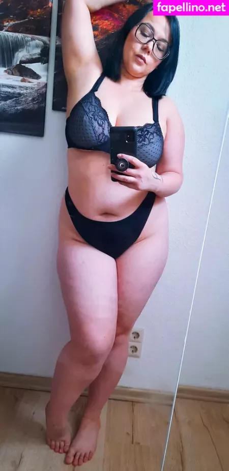 Taranalo OnlyFans Thumbnail #3I6NvZ4BCt