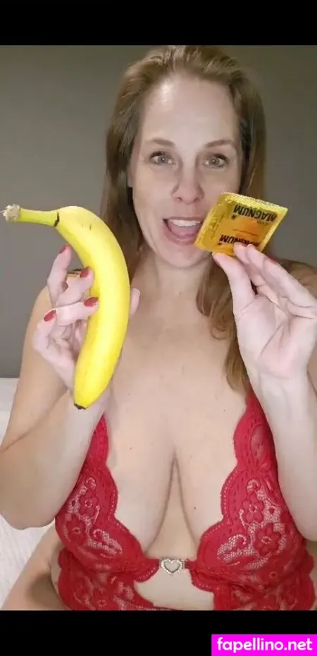 Tarathomasfree OnlyFans Thumbnail #C75lq7Zhu0