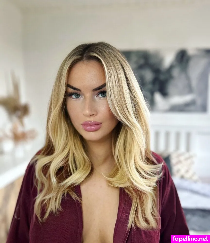 Ta_ra911, bea69_98, taraxes Nude Leaked OnlyFans Photo #FLIclyF74L