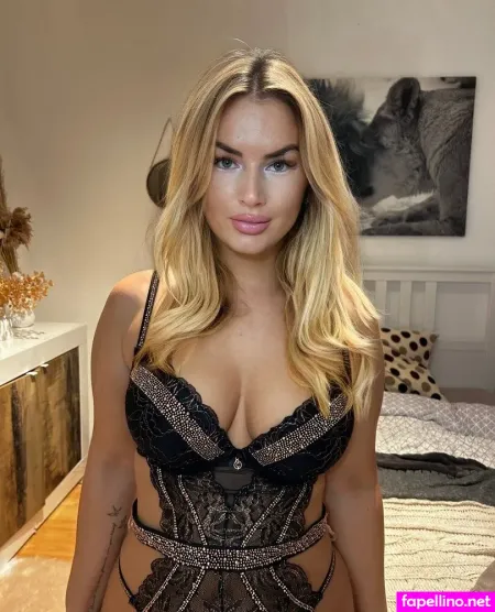 Taraxes Bea69 98 OnlyFans Thumbnail #ZaVYrg3K7l