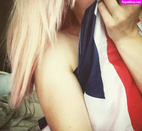 Tarina Duffield OnlyFans Thumbnail #B5gOELEewc