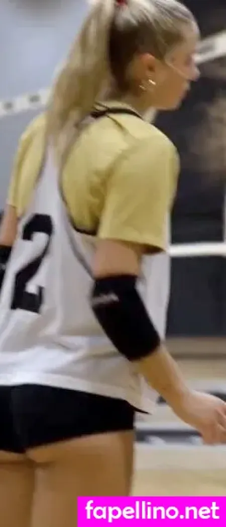 Taryn Dewese OnlyFans Thumbnail #dWhlKNUjaw