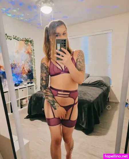 Taryn Elizabeth OnlyFans Thumbnail #BTM25fvZfB