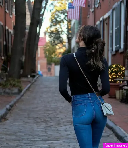 Taryn Hatcher OnlyFans Thumbnail #jJM5fuF1pj