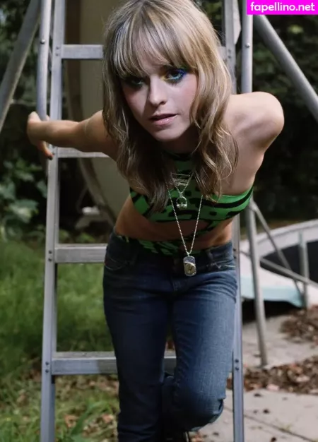 Taryn Manning OnlyFans Thumbnail #61gq32Agsh