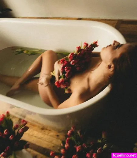 Tasama Fox OnlyFans Thumbnail #C68Vkvdj9z