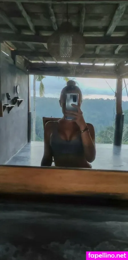 Tasechka OnlyFans Thumbnail #8tnhrBx5Cx