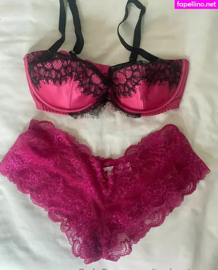 Tasha Tease OnlyFans Thumbnail #IFjRTU0kt7