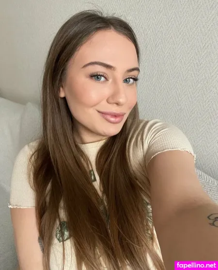 Tasha Xx OnlyFans Thumbnail #oJ5kWrL9DI
