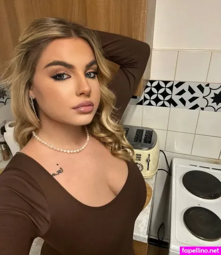 Tasha Yorke OnlyFans Thumbnail #Bu2dDrCM8I