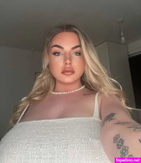 Tasha Yorke OnlyFans Thumbnail #YB2OOFQIpm