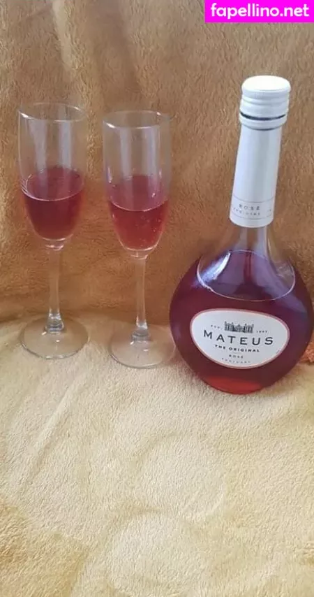 Tashag18 OnlyFans Thumbnail #VclTNNPxpf