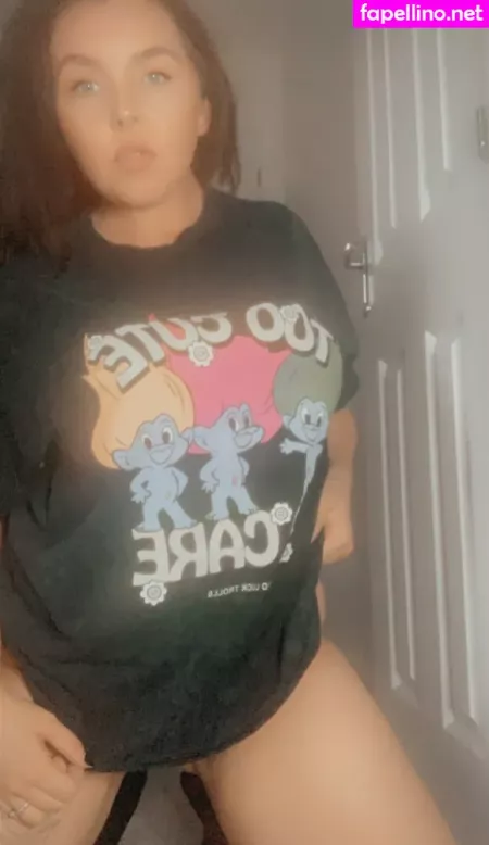 Tashag18 OnlyFans Thumbnail #YJ17xLo2Vu