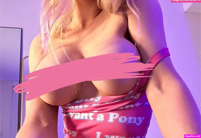 Tastytilly OnlyFans Thumbnail #FZhT3J6SfR