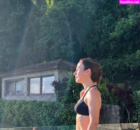 Tata Werneck OnlyFans Thumbnail #nm1twinLvt