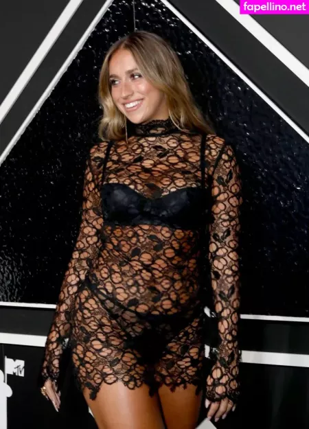 Tate Mcrae OnlyFans Thumbnail #AwEXz3g8MP