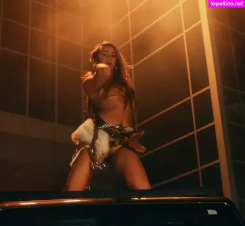 Tate Mcrae OnlyFans Thumbnail #DXh6g9cKIs