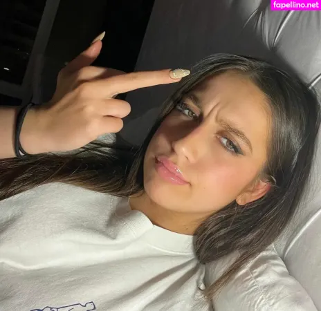 Tate Mcrae OnlyFans Thumbnail #oKEHaXJJqU