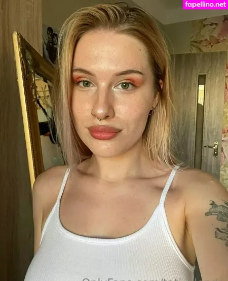 Tati Blonde OnlyFans Thumbnail #TQalj1UDHI