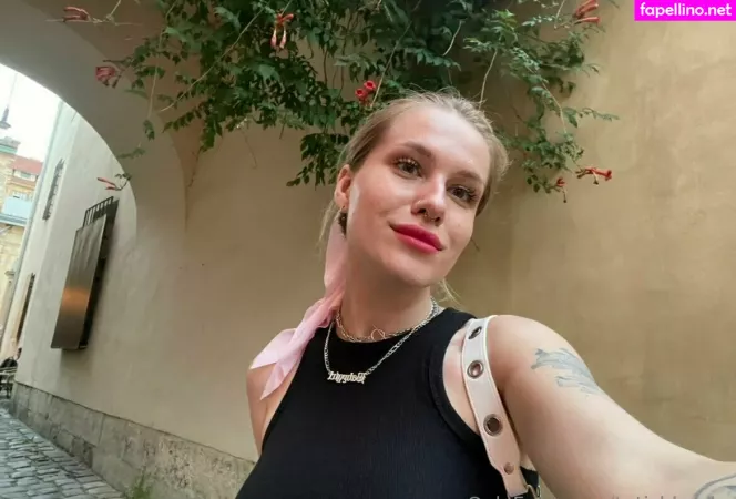 Tati Blonde OnlyFans Thumbnail #cjOkMVMu8d