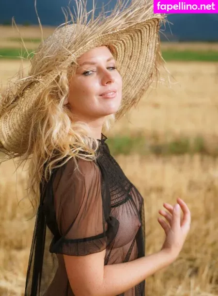 Tati Rusasalvaje OnlyFans Thumbnail #6dFVMbLwIC