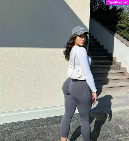 Tatia Labos OnlyFans Thumbnail #fcHlPy8dap