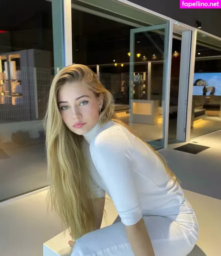Tatiana Kaer OnlyFans Thumbnail #aUMbitQFBv