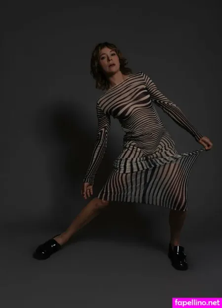 Tatiana Maslany OnlyFans Thumbnail #4AV1x6tJUa