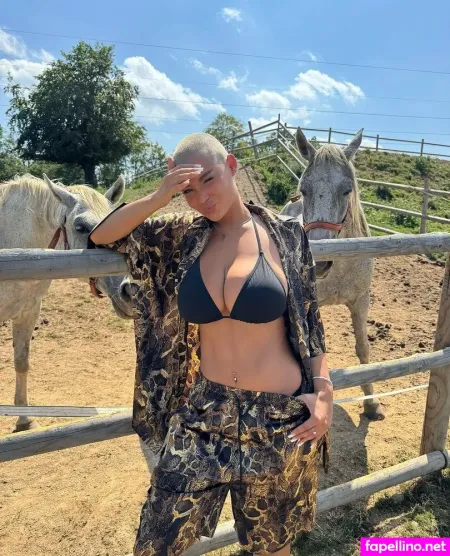 Tatiana Suciu OnlyFans Thumbnail #X9G709mxiU