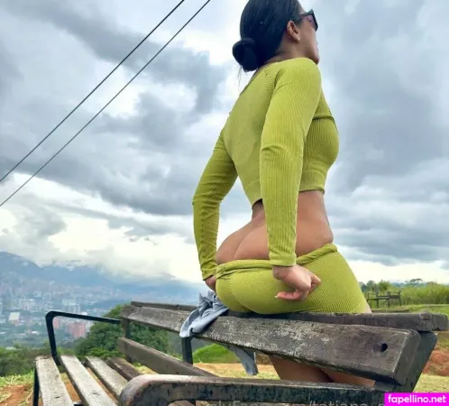 Tatianaquinterom14 OnlyFans Thumbnail #ZR6hwBpJXr