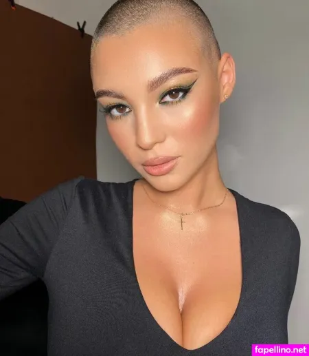 Tatianasuciu OnlyFans Thumbnail #lyqu4EttDu