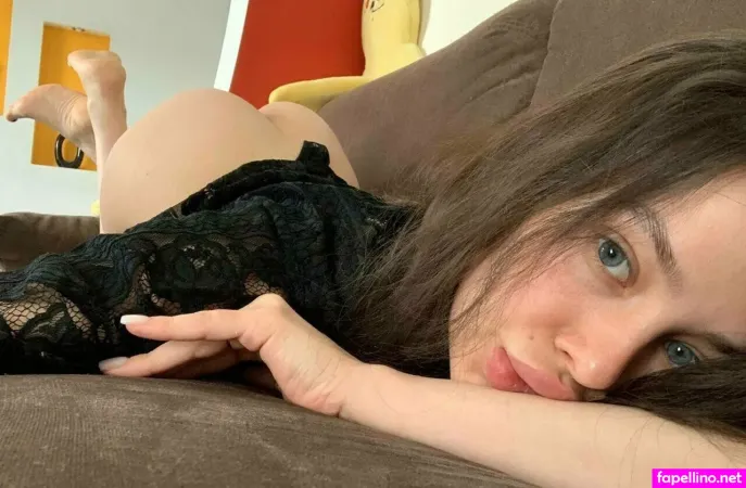 Tatiiiiiiiii OnlyFans Thumbnail #rC7w9eLW9E