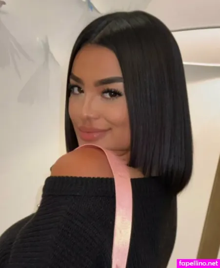 Tatiqueen Oficial OnlyFans Thumbnail #8QKlmXkSTV
