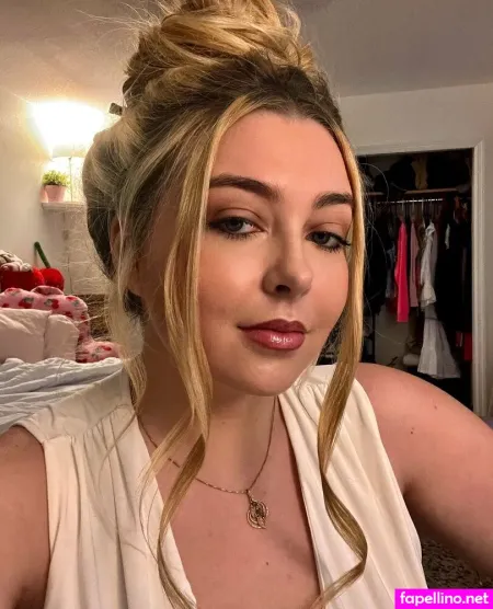 Tatisellsfree OnlyFans Thumbnail #SHYF7vYM1v