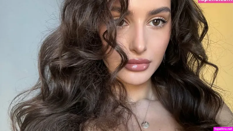 Tatitisha OnlyFans Thumbnail #HF1JjbbMO9