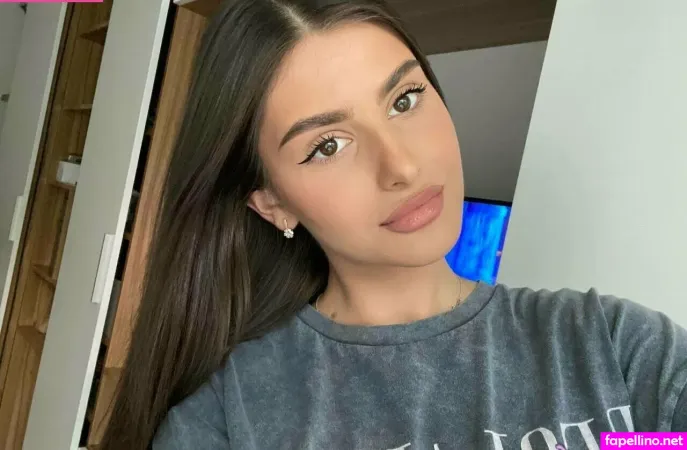 Tatiwantscoffee OnlyFans Thumbnail #CUncKz2TXd