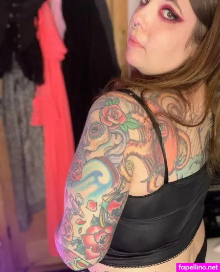 Tatsandbats OnlyFans Thumbnail #3l2JI2bvYV
