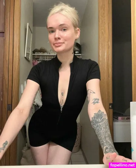 Tattedblondie344 OnlyFans Thumbnail #psw7RBqbYM