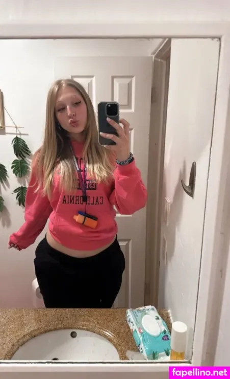 Tatteddbarbiee OnlyFans Thumbnail #ZxPMJXvrNk