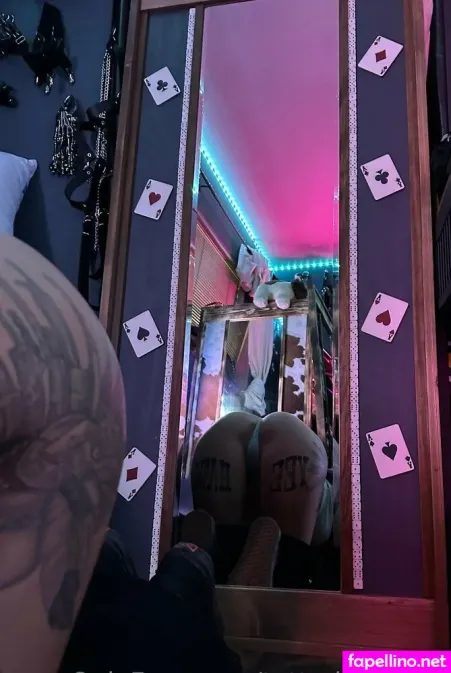 Tattedladyfree OnlyFans Thumbnail #ZFJnnl79xl