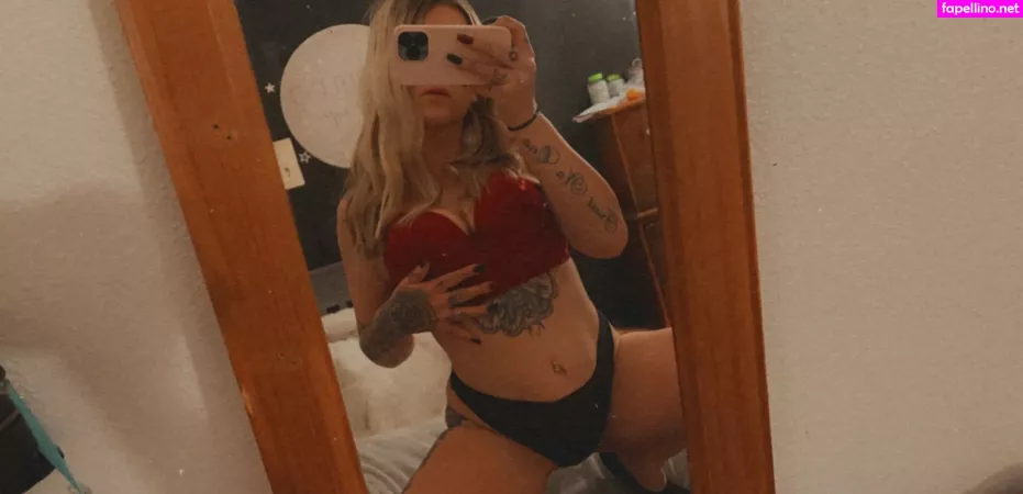 Tattedprincess1998 OnlyFans Thumbnail #kD512UYVOW