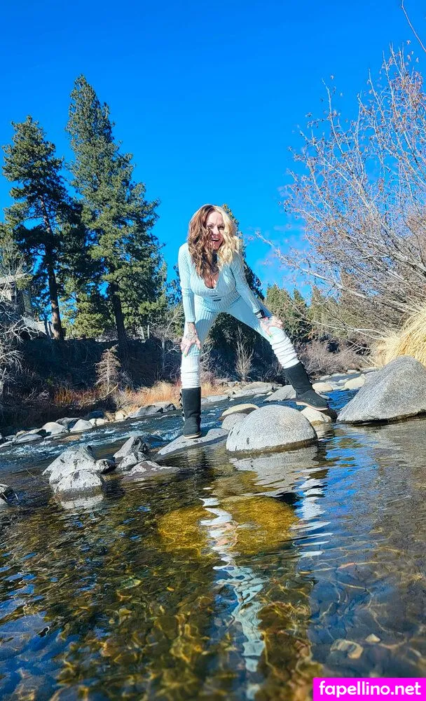 inkedraiderette, tattedraiderette Nude Leaked OnlyFans Photo #2Z8X7fOCWJ